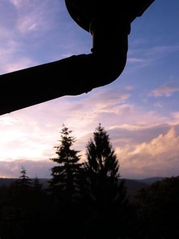 Pose, Réparation & Entretien de gouttières Colombes